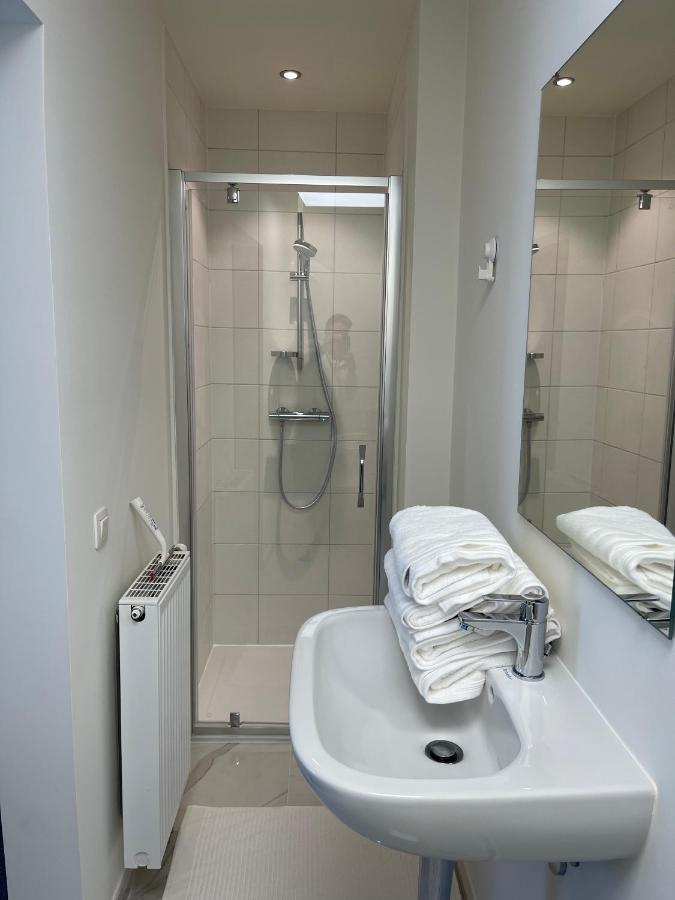 Mooie Kamer In Centrum Brugge Met Badkamer מראה חיצוני תמונה