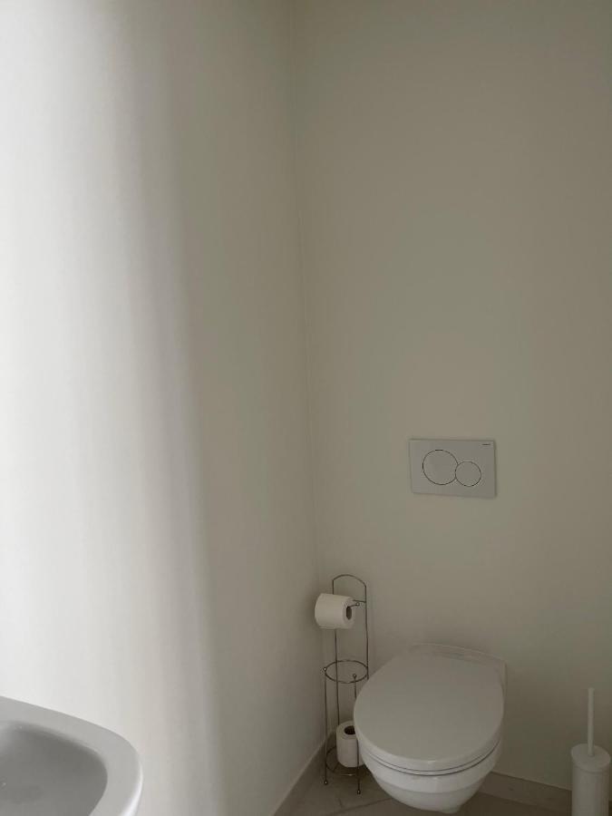 Mooie Kamer In Centrum Brugge Met Badkamer מראה חיצוני תמונה
